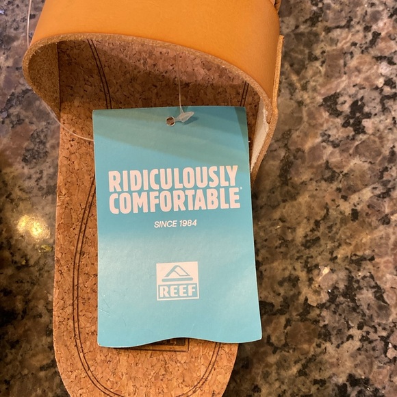 Reef cushion Vista Hi sandal - Picture 3 of 6